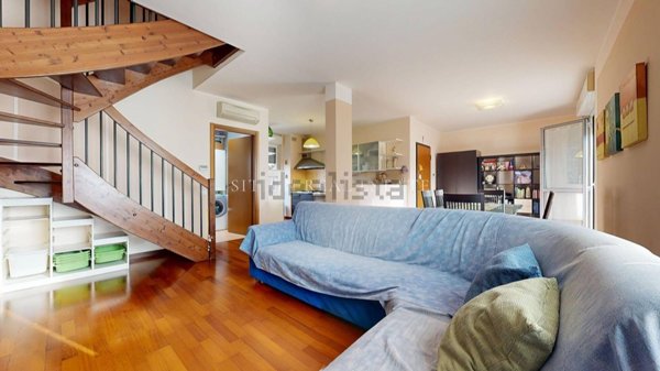 appartamento in vendita a Milano in zona Quarto Oggiaro