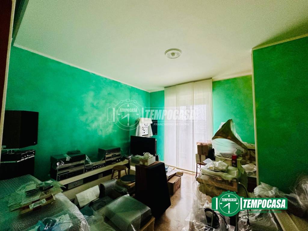 appartamento in vendita a Milano in zona Gallaratese