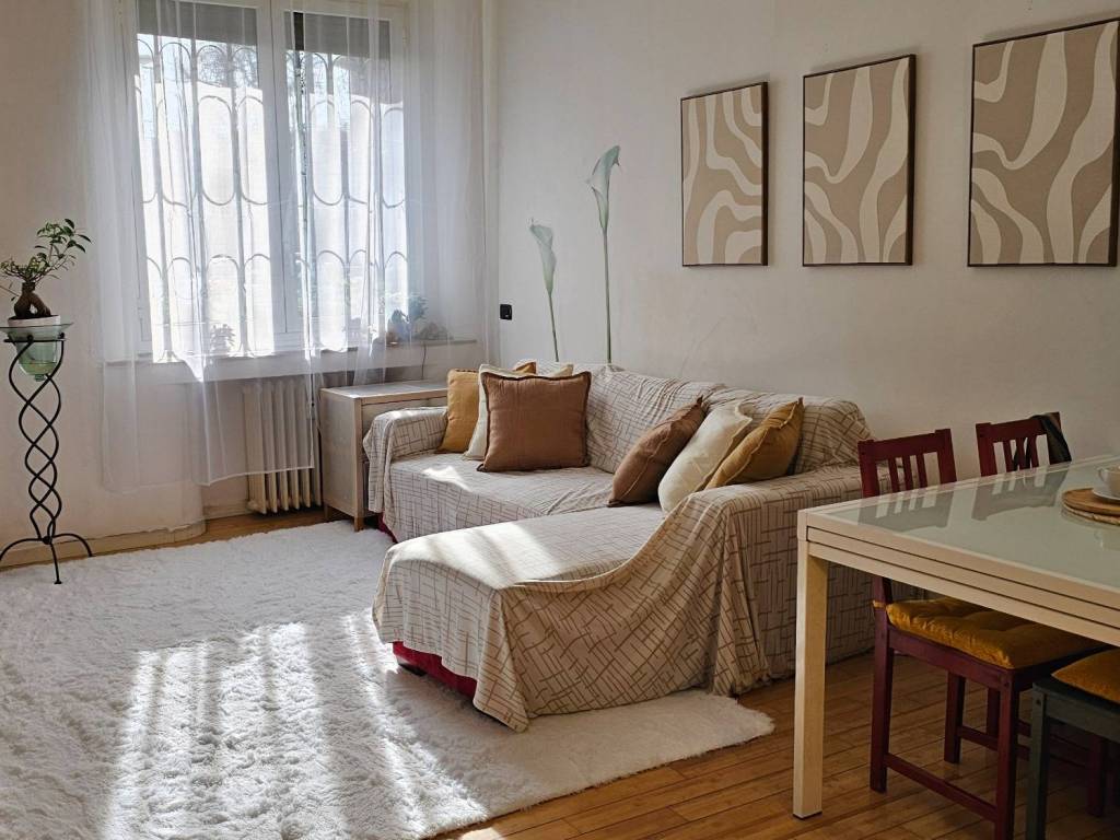 appartamento in vendita a Milano in zona Solari