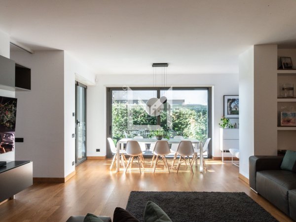 appartamento in vendita a Milano in zona Il Portello