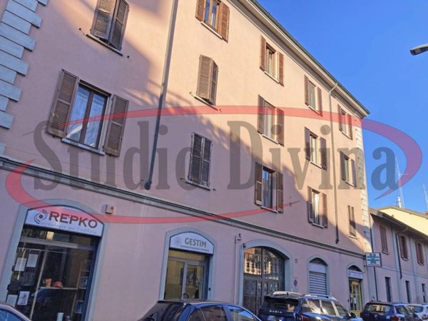 appartamento in vendita a Milano in zona Affori
