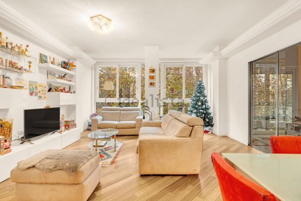 appartamento in vendita a Milano in zona Città Studi