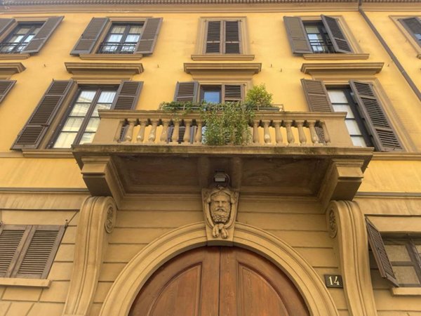 appartamento in vendita a Milano in zona Sant'Ambrogio