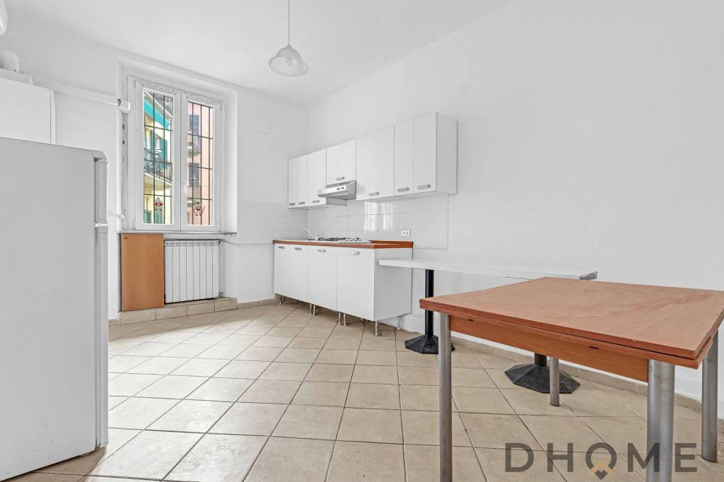 appartamento in vendita a Milano in zona Loreto