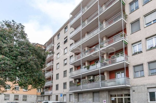 appartamento in vendita a Milano in zona Dergano