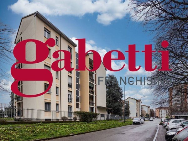 appartamento in vendita a Milano in zona Segnano
