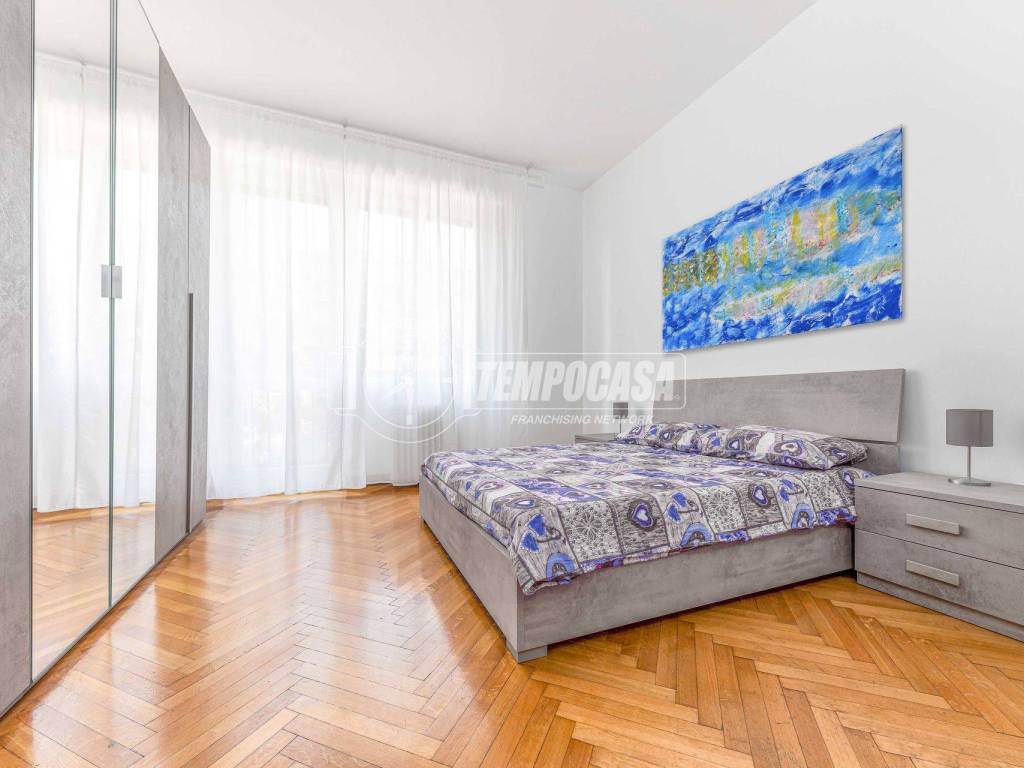 appartamento in vendita a Milano in zona Dergano