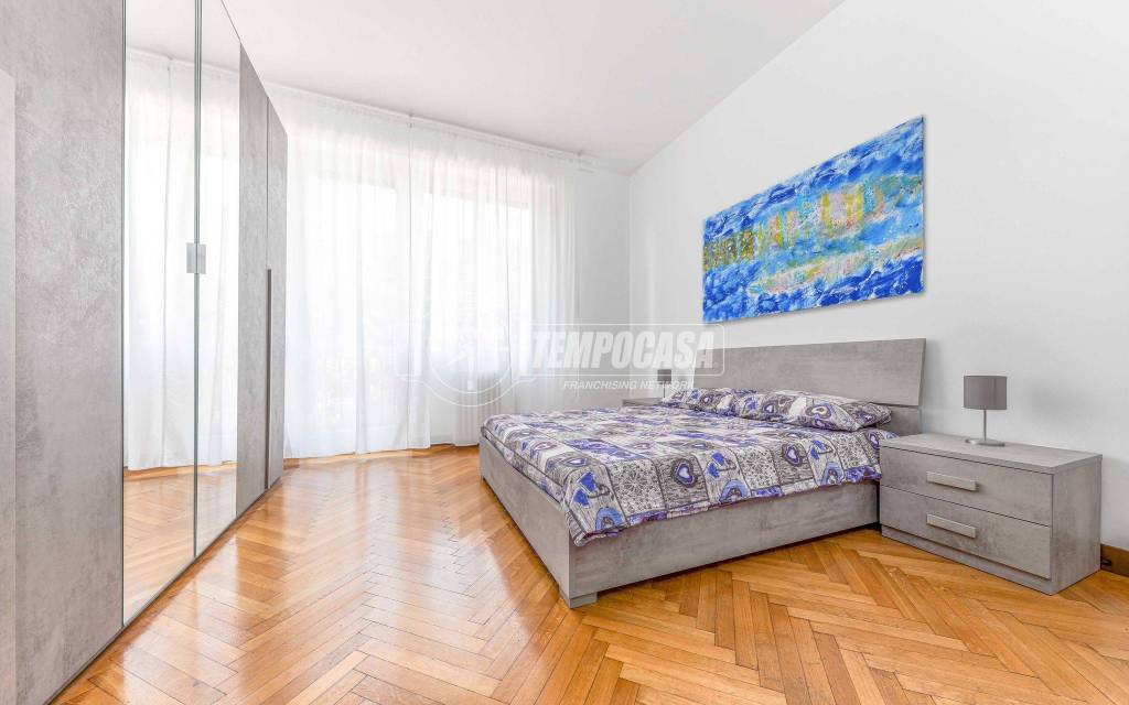 appartamento in vendita a Milano in zona Dergano