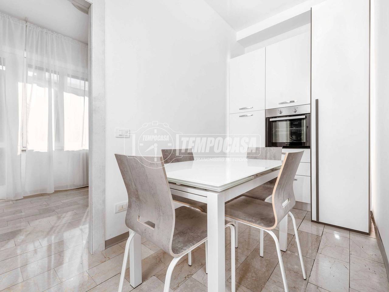 appartamento in vendita a Milano in zona Dergano