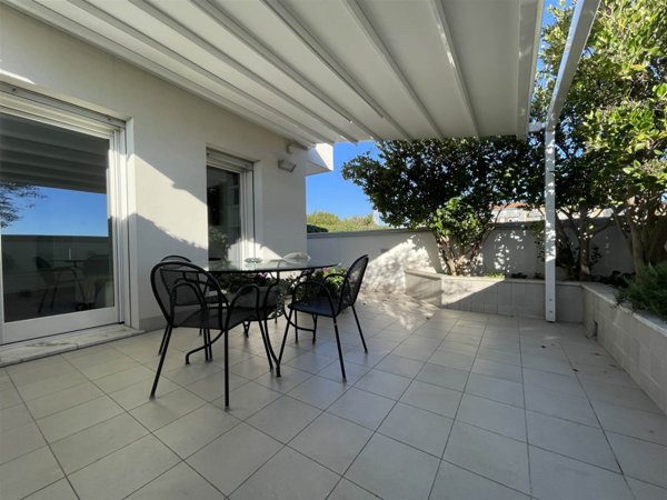 appartamento in vendita a Milano in zona Lorenteggio