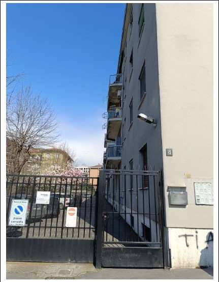 appartamento in vendita a Milano in zona Quinto Romano