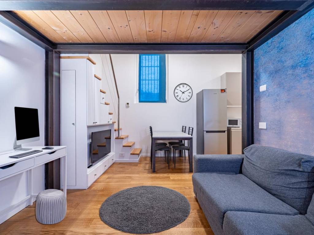 appartamento in vendita a Milano in zona Porta Venezia