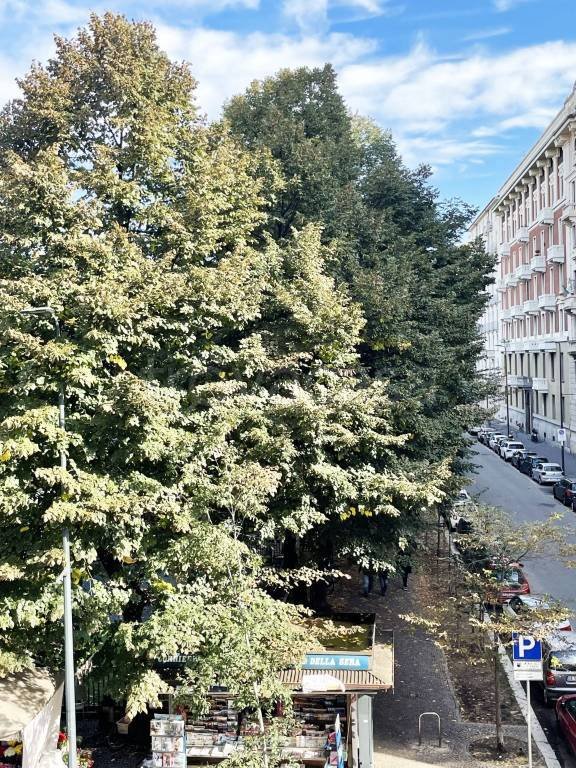 appartamento in vendita a Milano in zona Porta Venezia