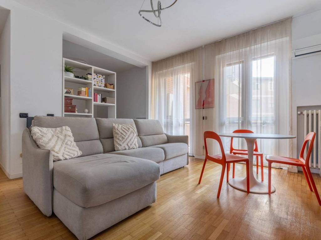 appartamento in vendita a Milano in zona Il Portello