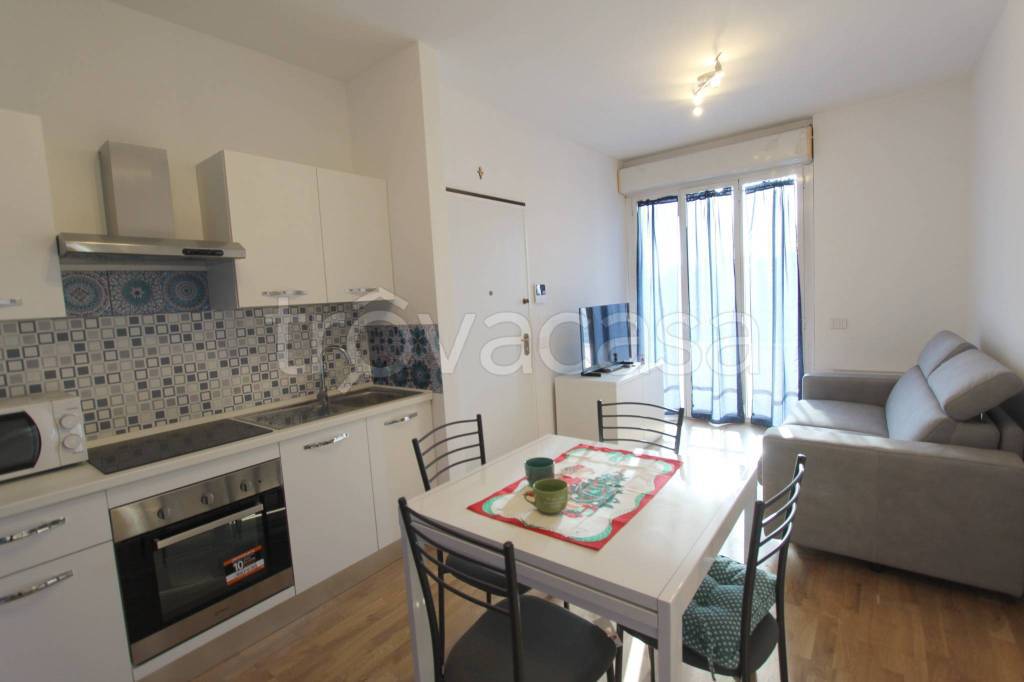 appartamento in vendita a Milano in zona Greco