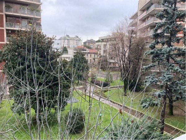 appartamento in vendita a Milano in zona Città Studi
