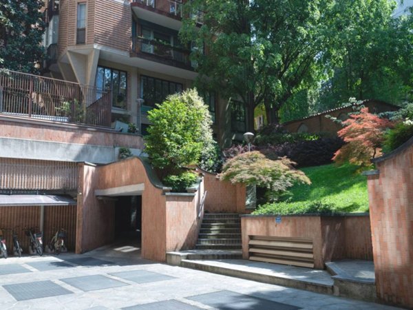 appartamento in vendita a Milano in zona Brera