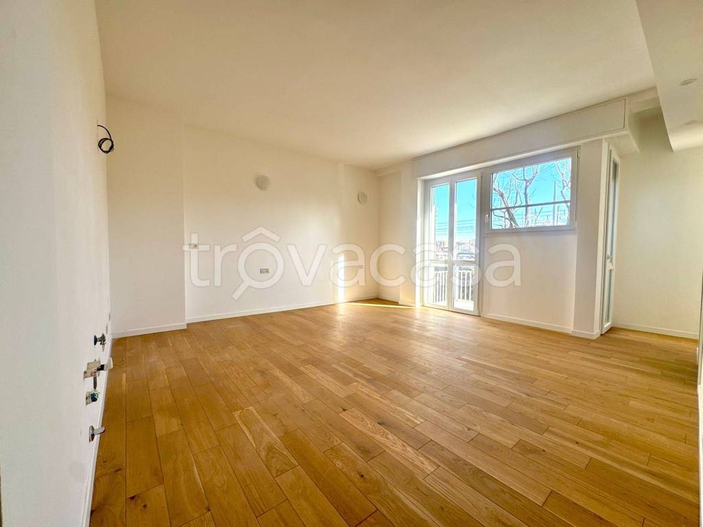 appartamento in vendita a Milano in zona Città Studi