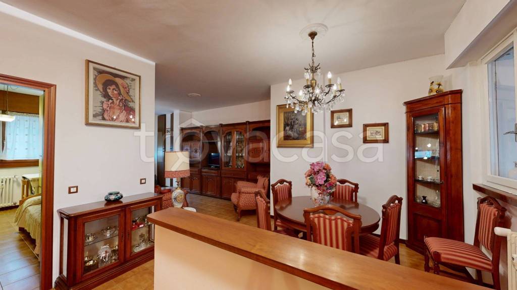 appartamento in vendita a Milano in zona Quarto Cagnino