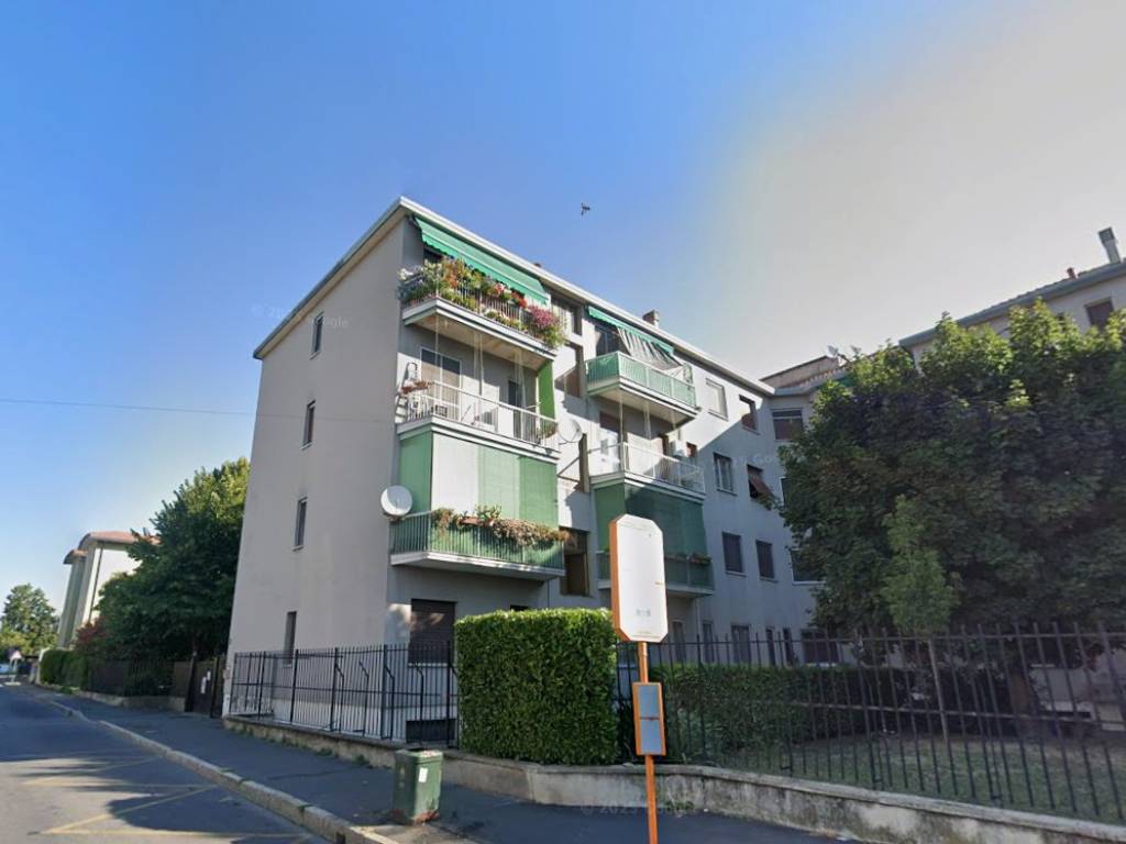 appartamento in vendita a Milano in zona Quinto Romano