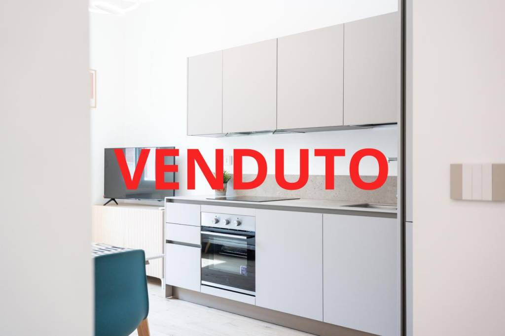 appartamento in vendita a Milano in zona Casoretto