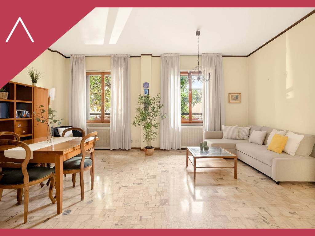 appartamento in vendita a Milano in zona Solari