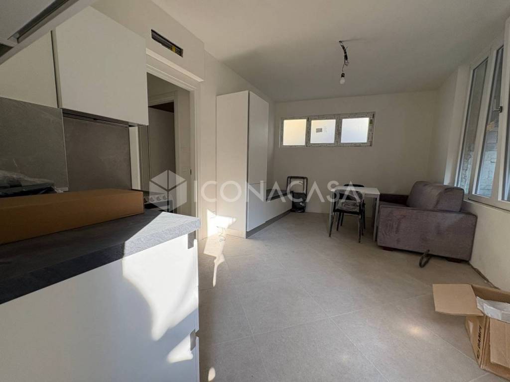 appartamento in vendita a Milano in zona XXII Marzo