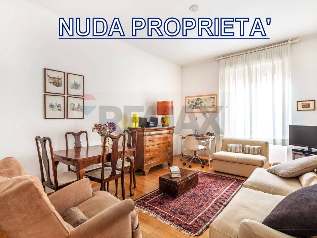 appartamento in vendita a Milano in zona Solari