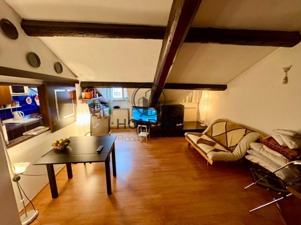 appartamento in vendita a Milano in zona Piazzale Lodi