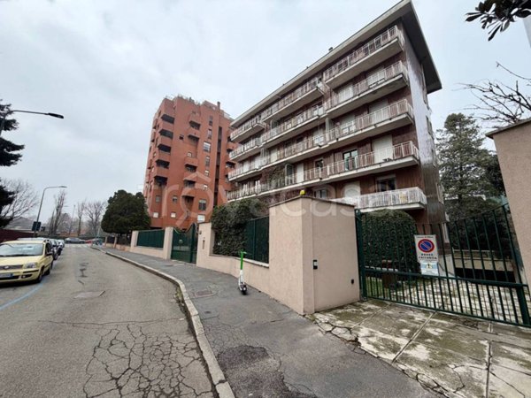 negozio in vendita a Milano