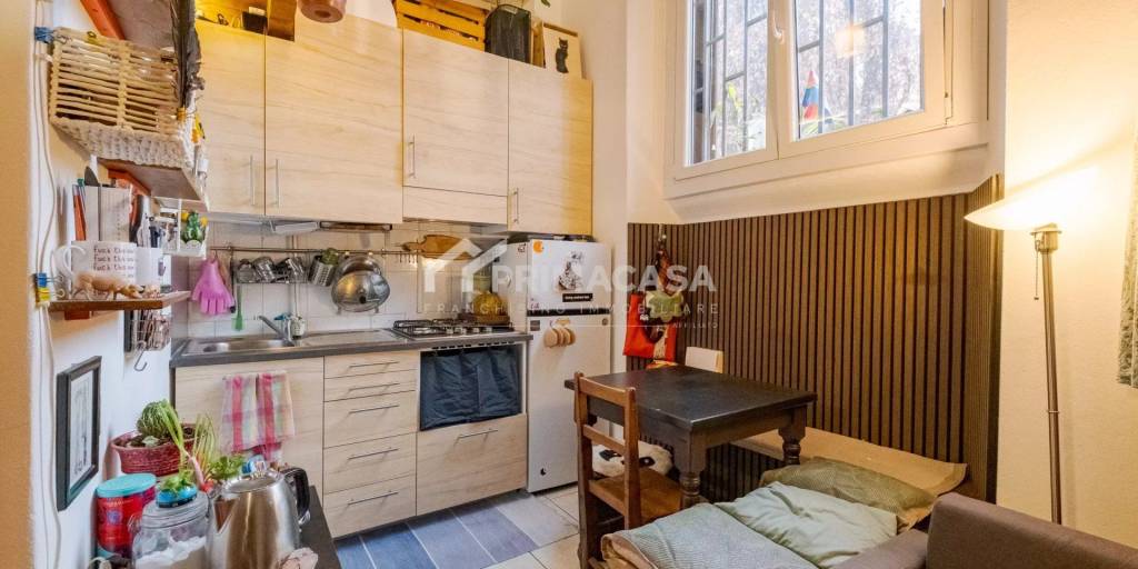 monolocale in vendita a Milano in zona Piazzale Lodi