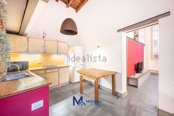 appartamento in vendita a Milano in zona Isola