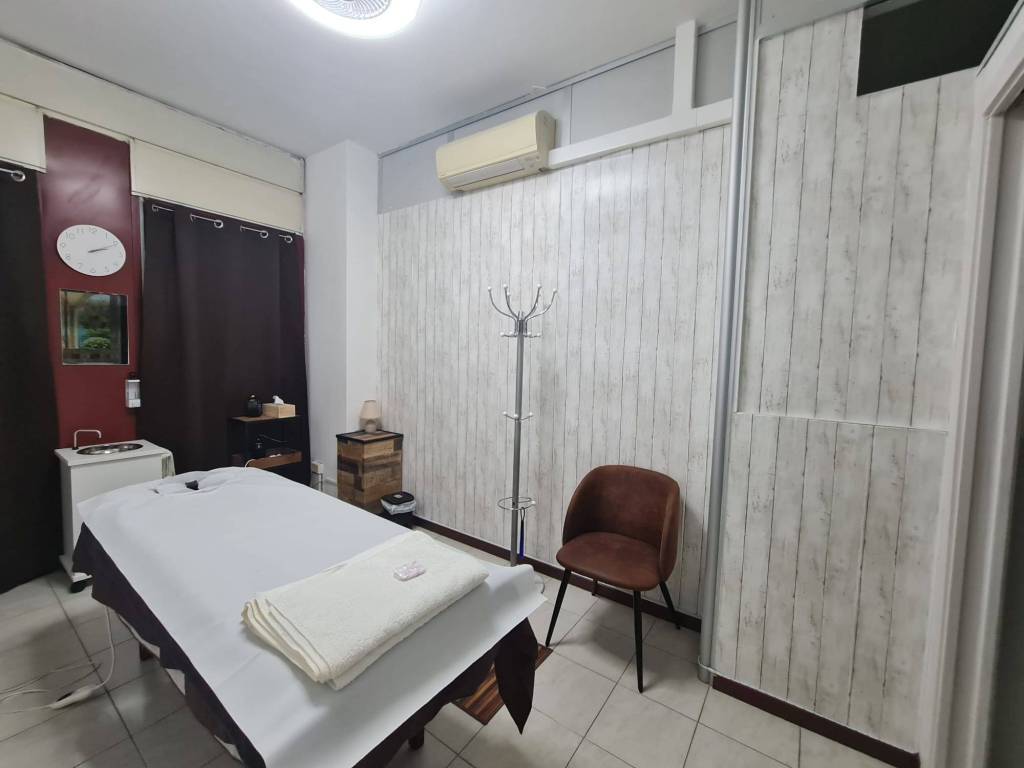 negozio in vendita a Milano in zona Stazione Centrale