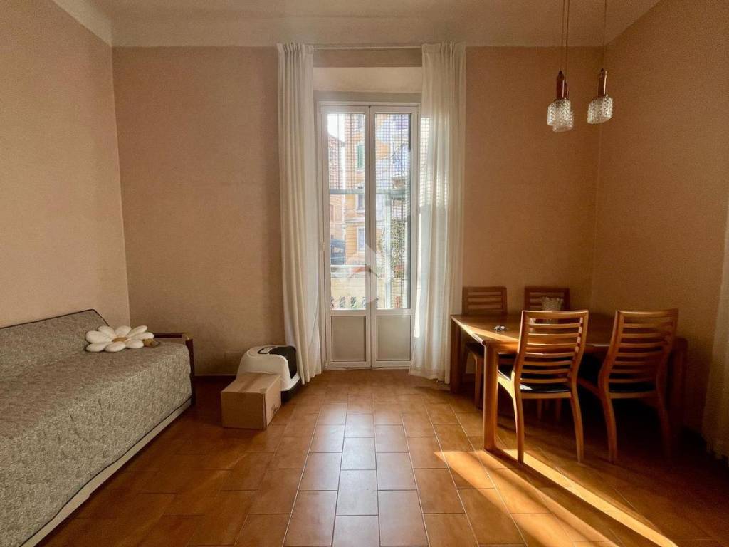 appartamento in vendita a Milano in zona Città Studi