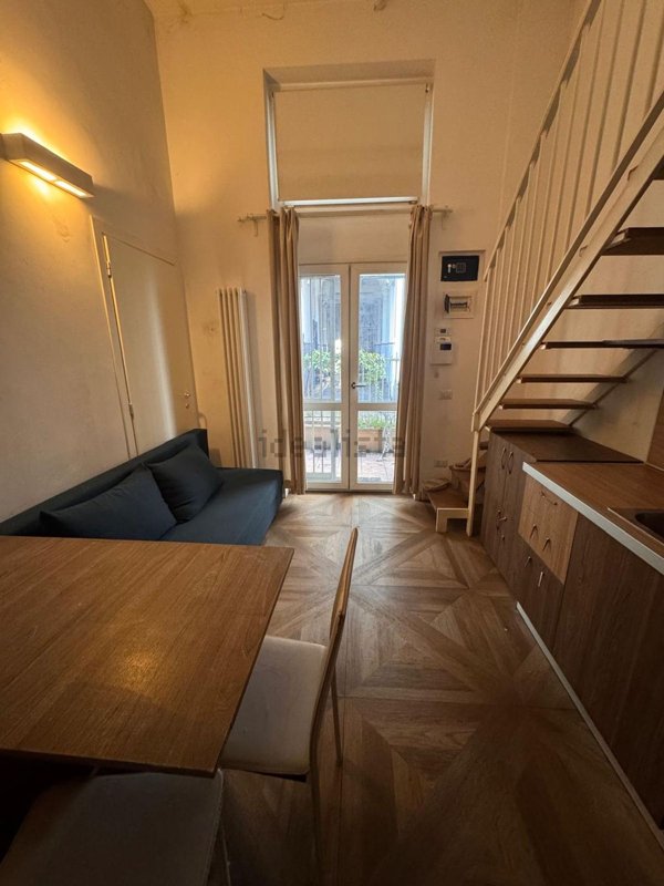 appartamento in vendita a Milano in zona Bocconi