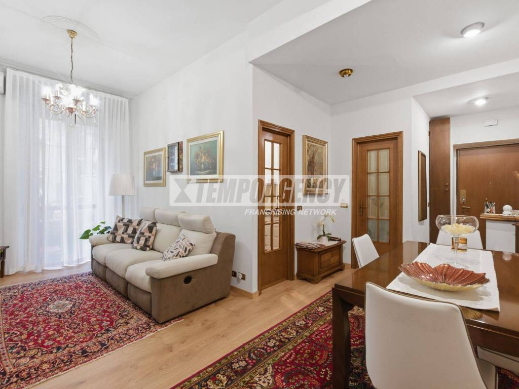 appartamento in vendita a Milano in zona Città Studi