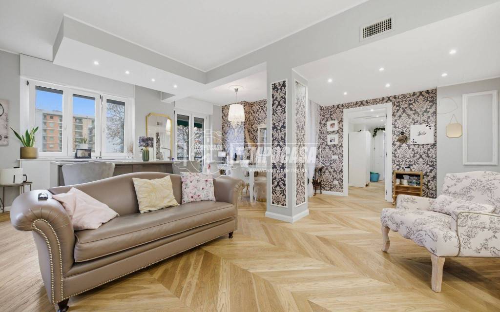 appartamento in vendita a Milano in zona Rottole