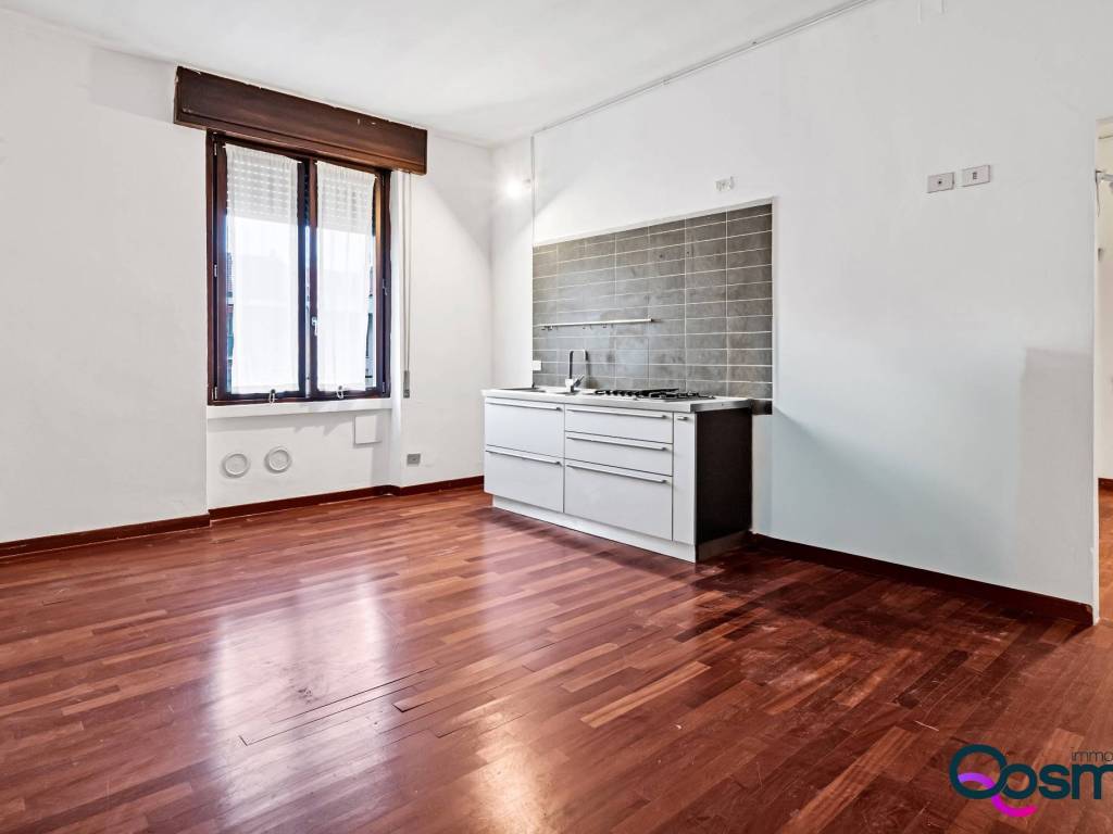 appartamento in vendita a Milano in zona Sempione