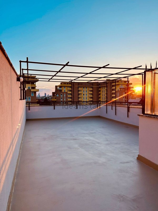 appartamento in vendita a Milano in zona Lambrate