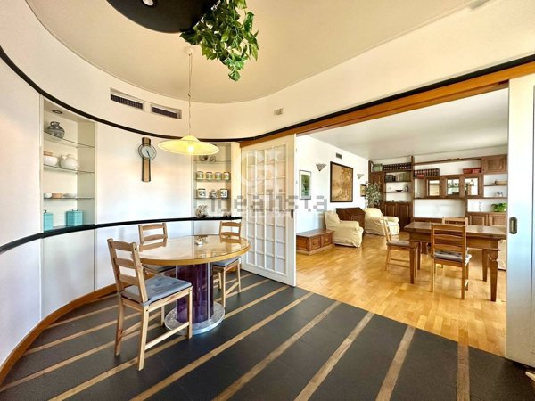 appartamento in vendita a Milano in zona Dergano