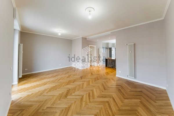 appartamento in vendita a Milano in zona Porta Genova