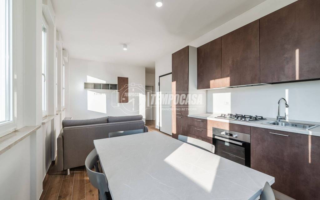 appartamento in vendita a Milano in zona Corvetto