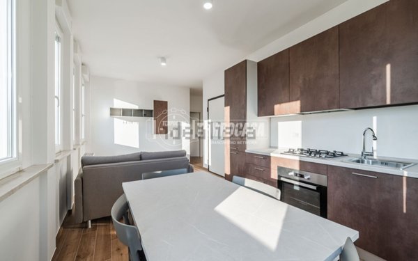 appartamento in vendita a Milano in zona Vigentino