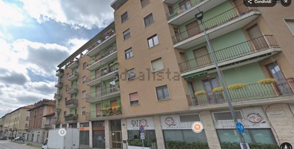 appartamento in vendita a Milano in zona Villapizzone