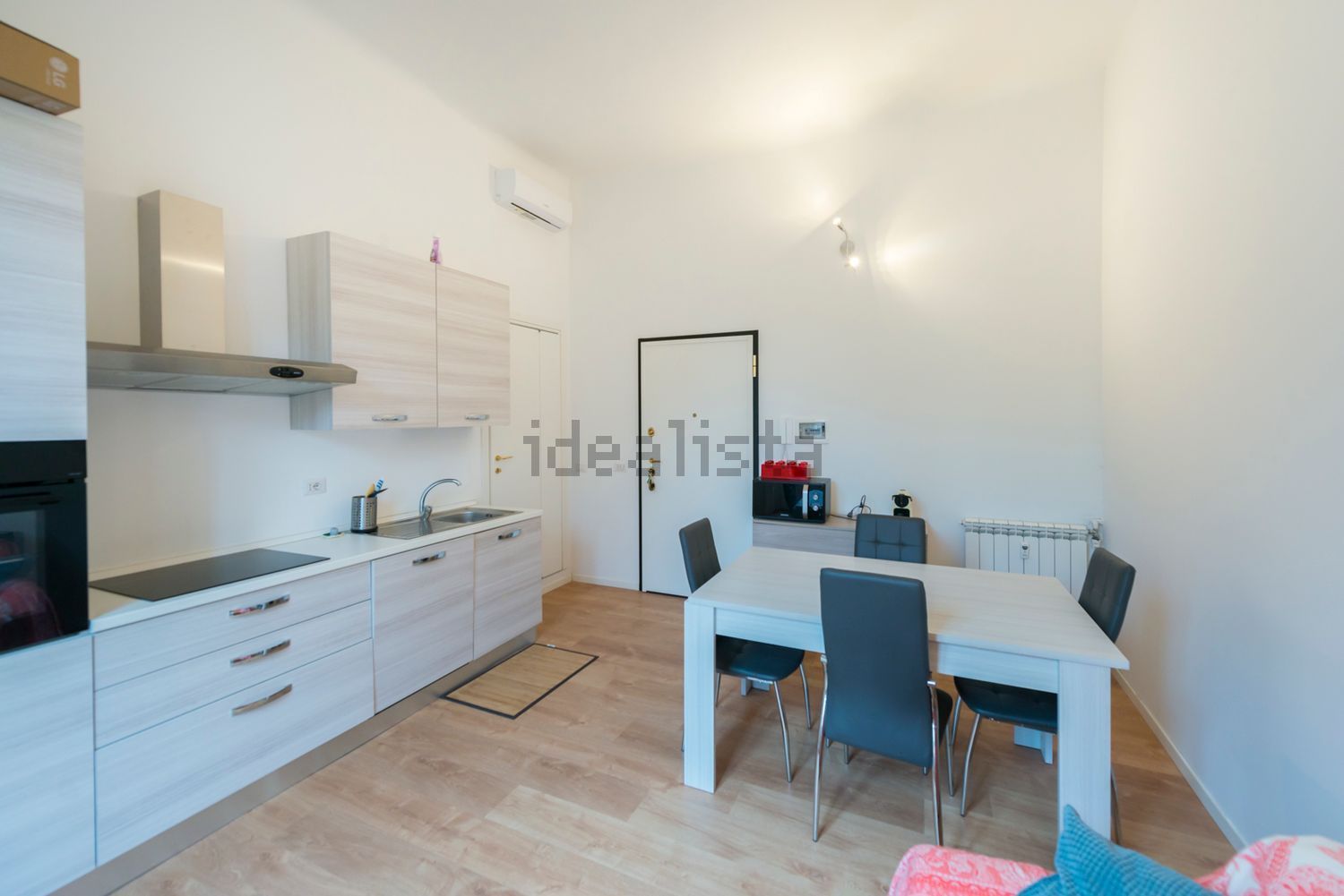 appartamento in vendita a Milano in zona Città Studi