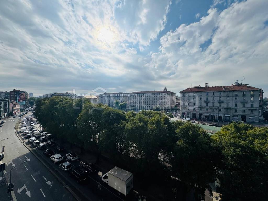 appartamento in vendita a Milano in zona Bocconi