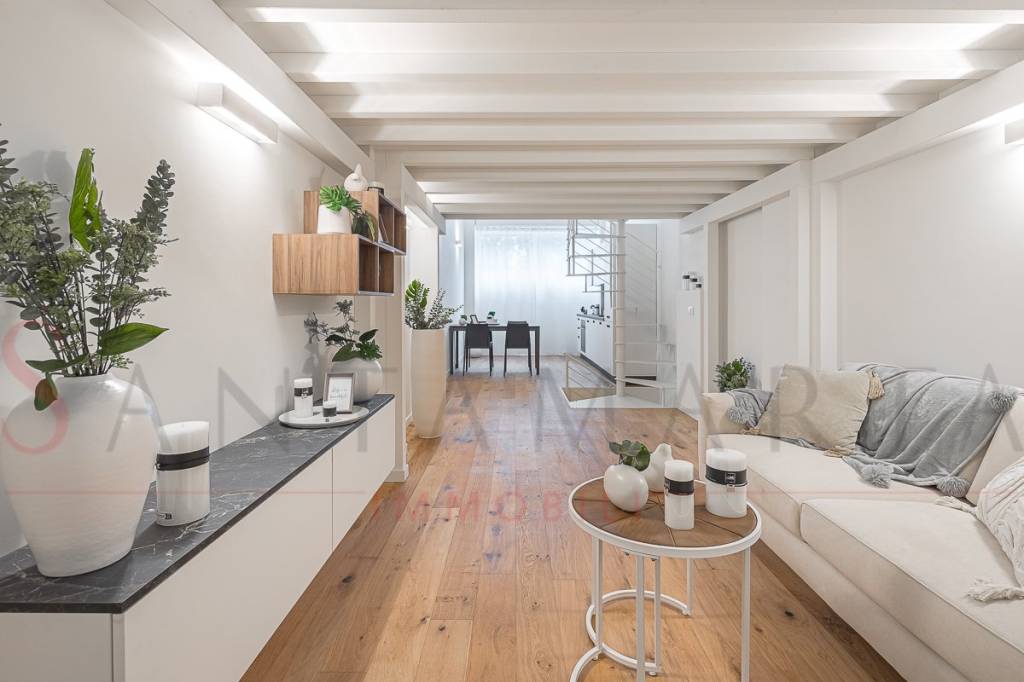 appartamento in vendita a Milano in zona Centro Storico