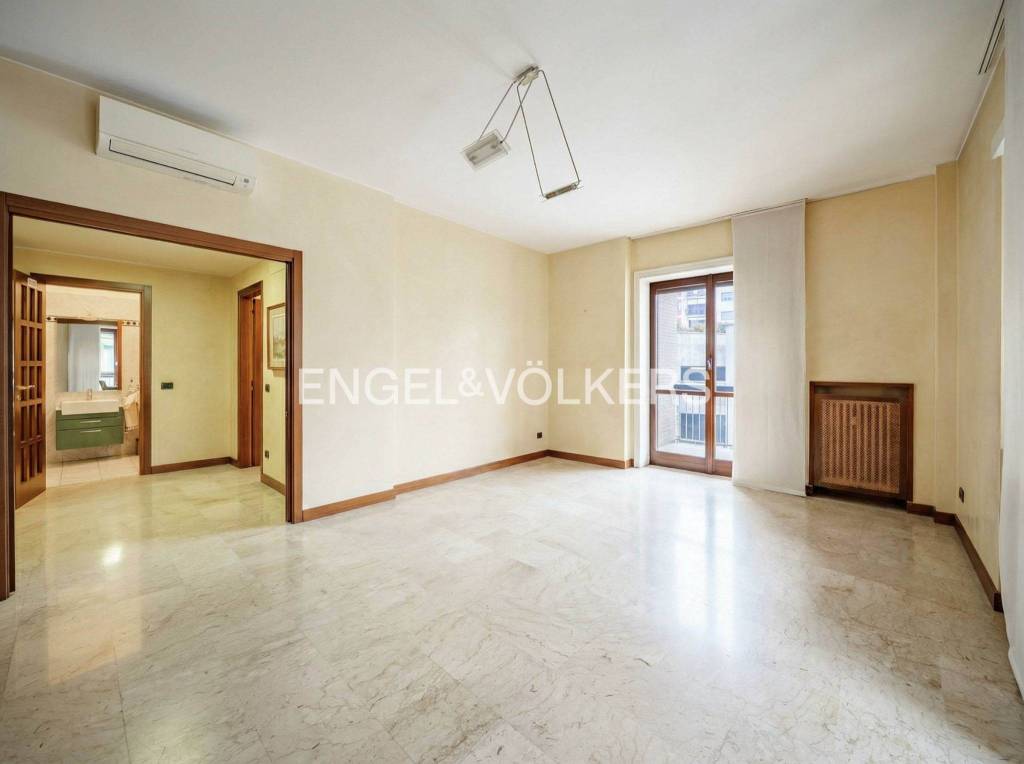 appartamento in vendita a Milano in zona Solari