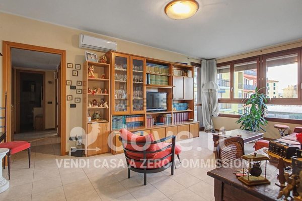 appartamento in vendita a Milano in zona Greco