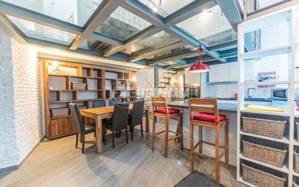 appartamento in vendita a Milano in zona Isola